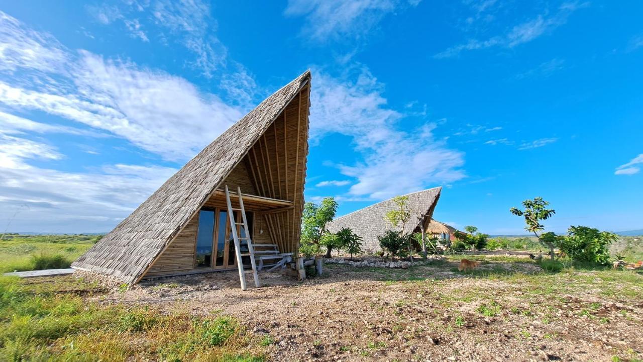 Hars Garden Sumba Hotell Waingapu Eksteriør bilde