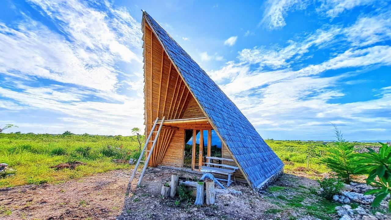 Hars Garden Sumba Hotell Waingapu Eksteriør bilde