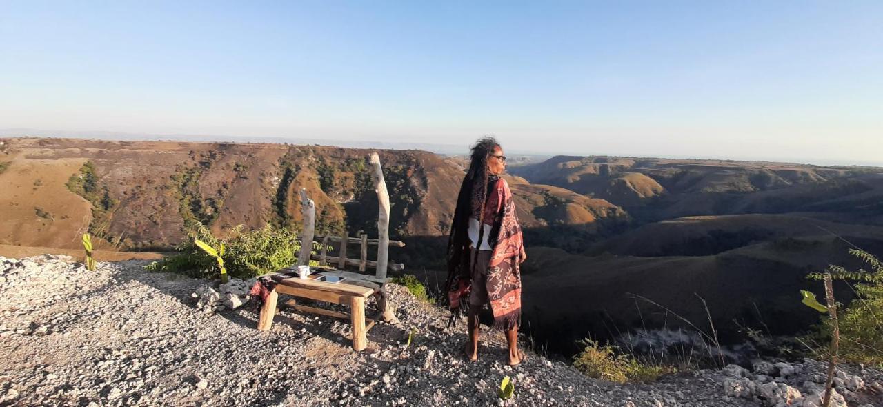 Hars Garden Sumba Hotell Waingapu Eksteriør bilde
